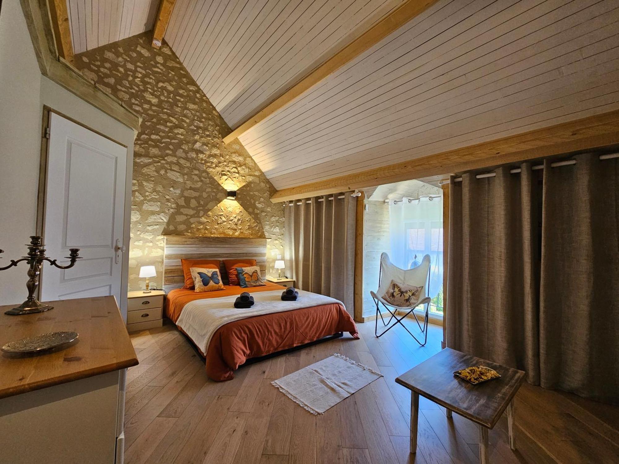Les Peupliers Villa Noyers-sur-Cher Exterior photo